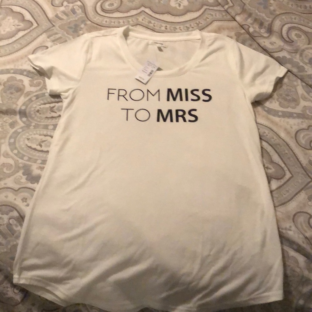 NWT Miss to Mrs tee